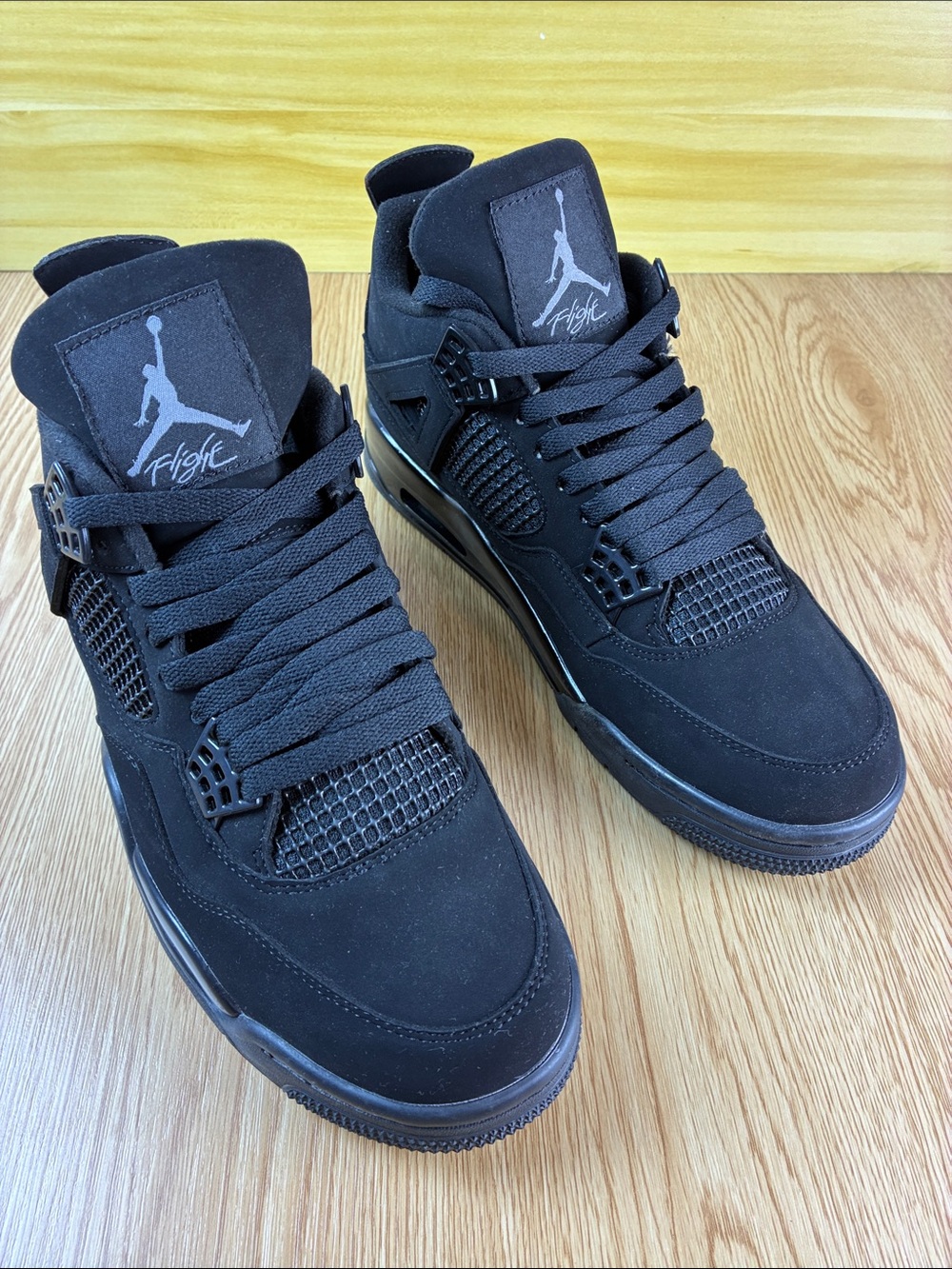 Jordan Black Retro Men's Sneakers